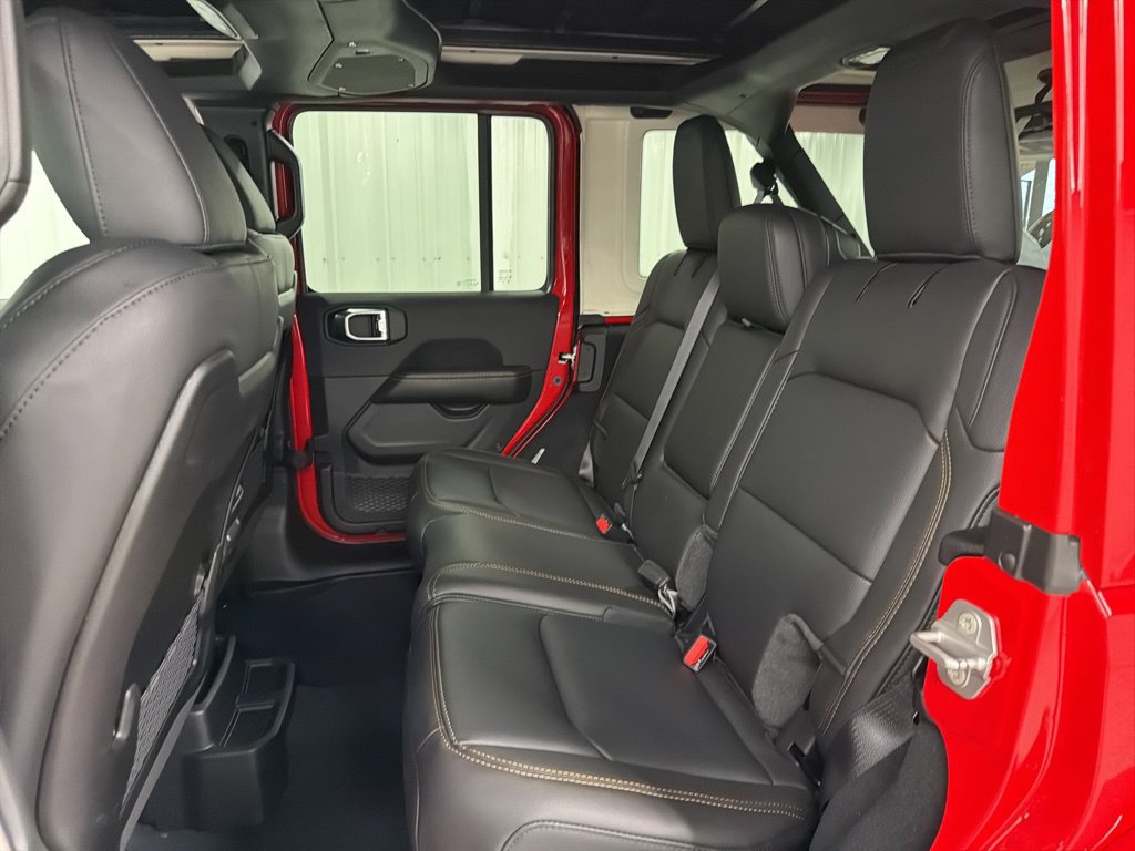 New 2026 Jeep Wrangler Unlimited Sahara AWD/4WD image 12