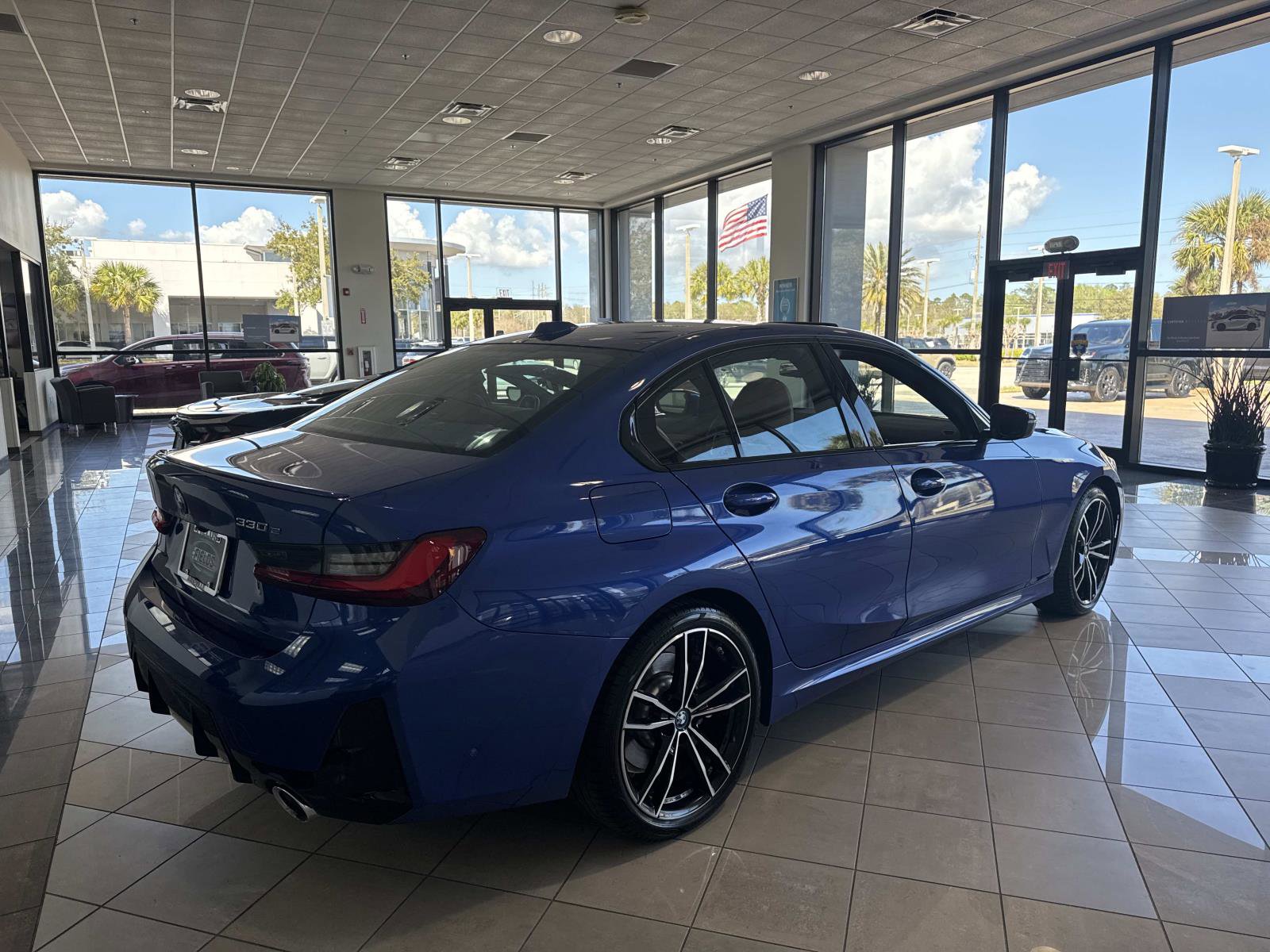 Used 2024 BMW 330e RWD image 7