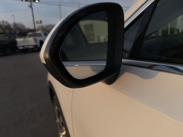 Used 2023 Buick Envision Essence image 24