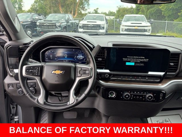 Used 2024 Chevrolet Silverado 1500 LT AWD/4WD image 17