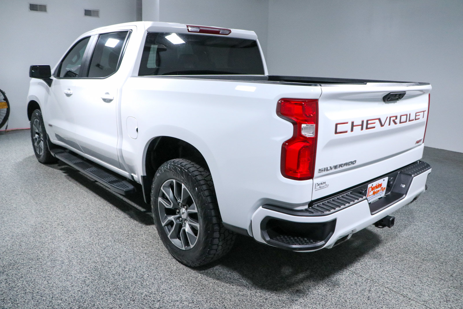 Used 2022 Chevrolet Silverado 1500 RST w/ Z71 Off-Road Package AWD/4WD image 9