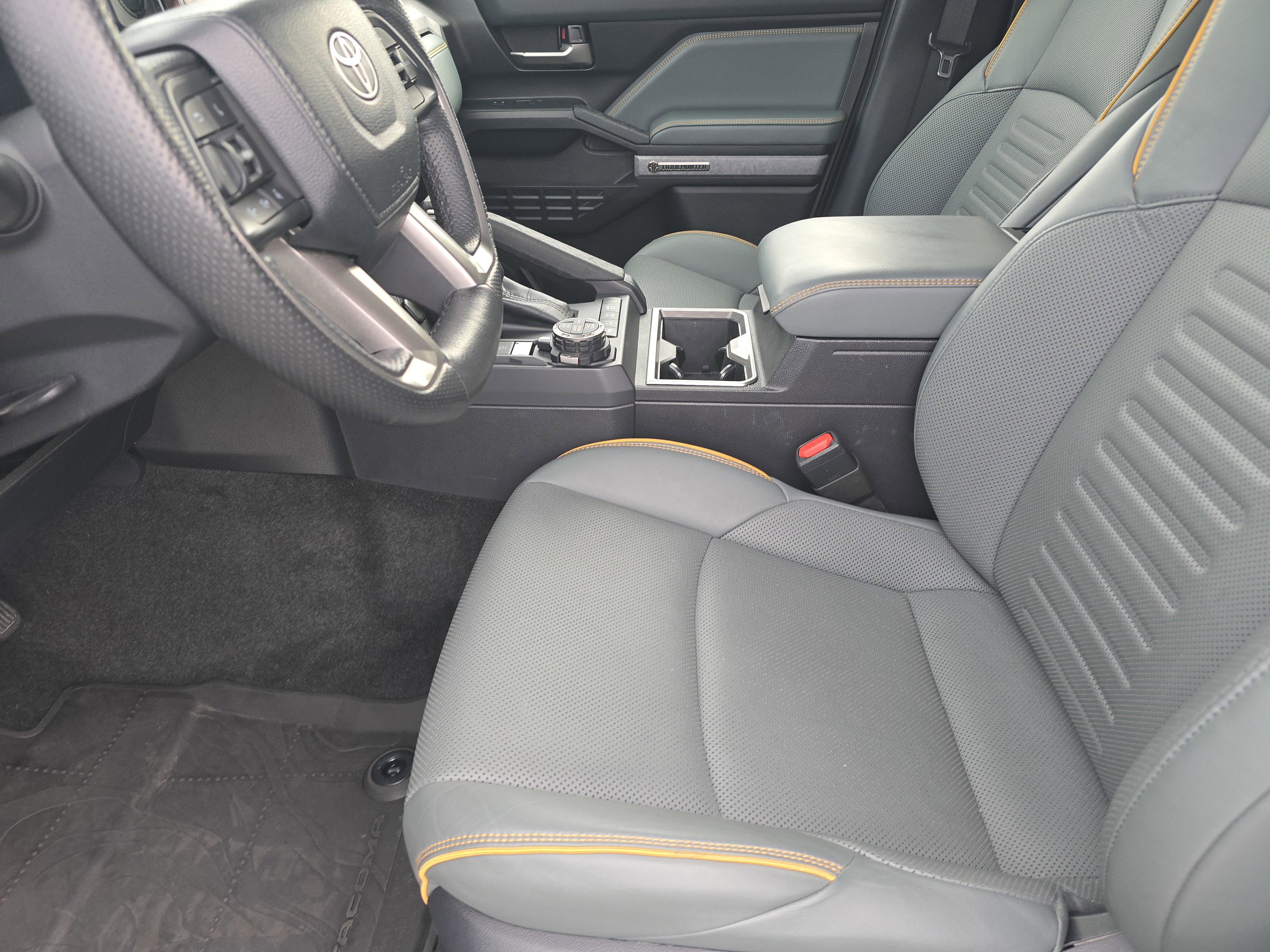 Used 2024 Toyota Tacoma 4x4 Double Cab Hybrid image 9