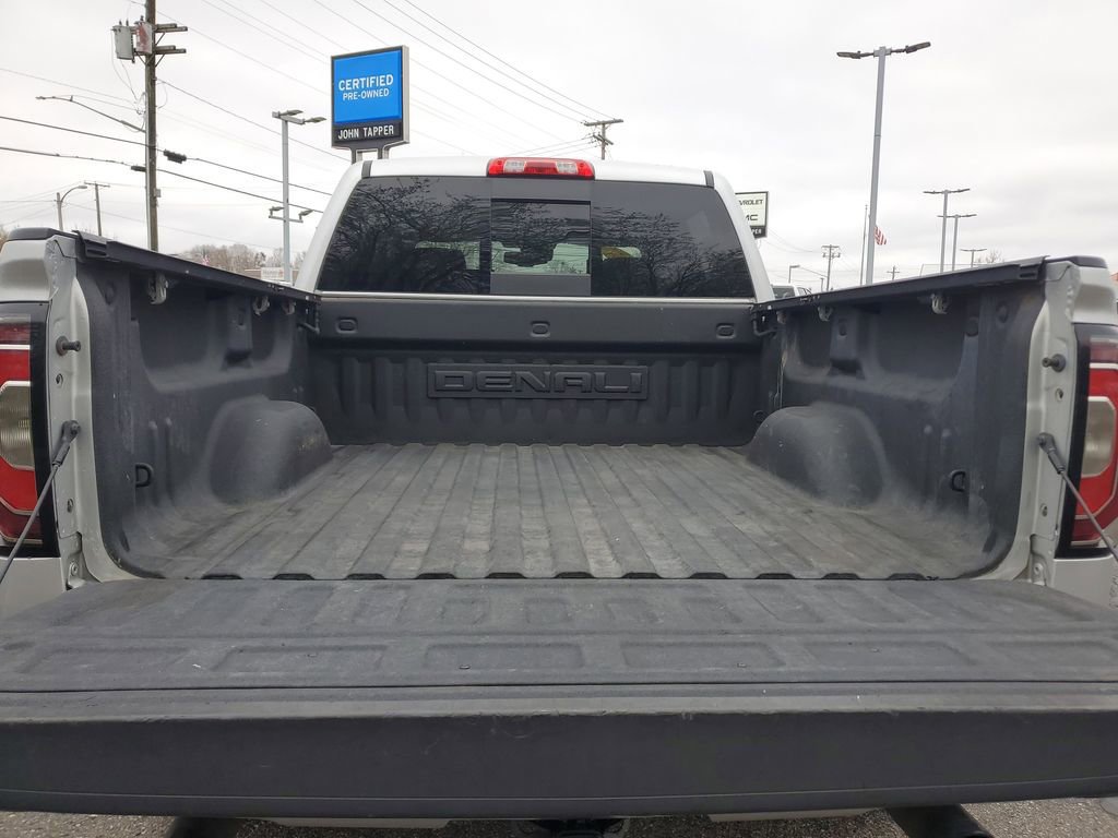 Used 2018 GMC Sierra 1500 Denali w/ Denali Ultimate Package AWD/4WD image 9