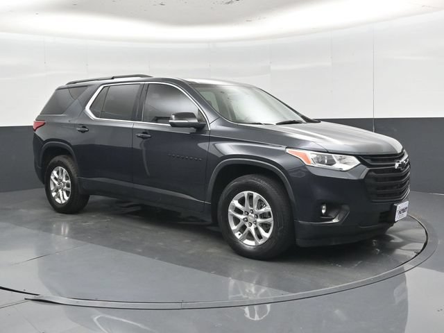 Used 2021 Chevrolet Traverse LT w/ LPO, Blackout Package