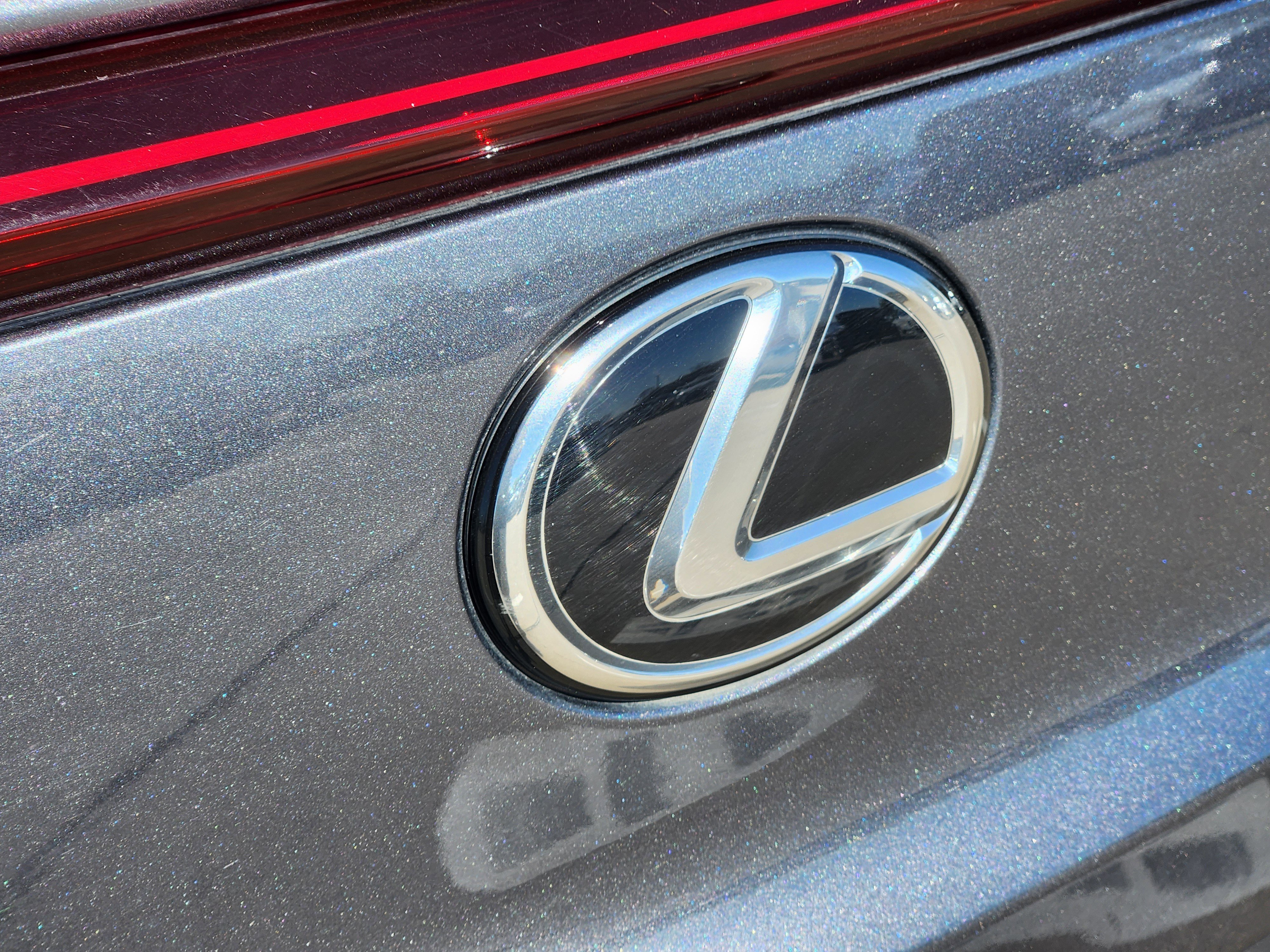 Certified 2025 Lexus UX 300h FWD image 41