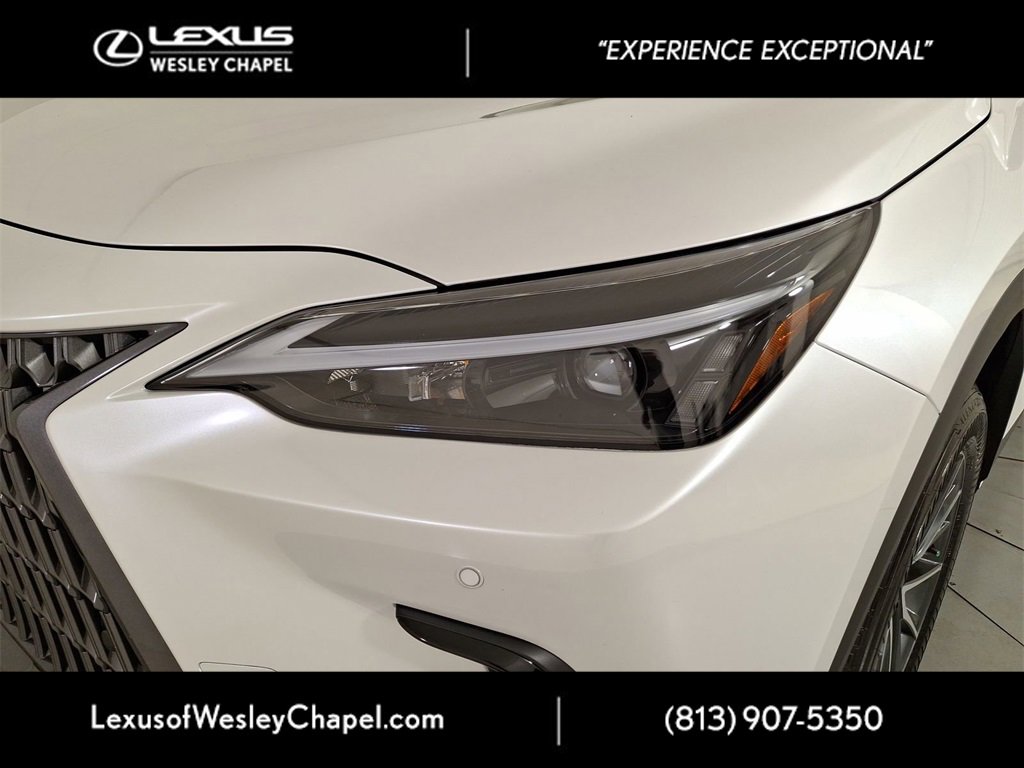 Used 2025 Lexus NX 250 FWD w/ Premium Package image 6