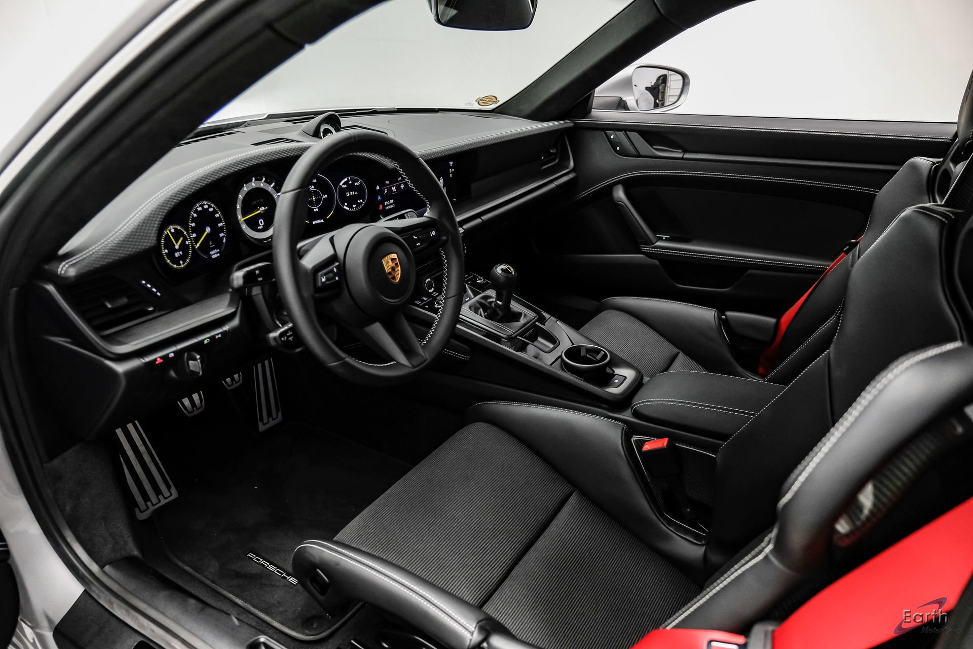 Used 2023 Porsche 911 GT3 RWD image 2