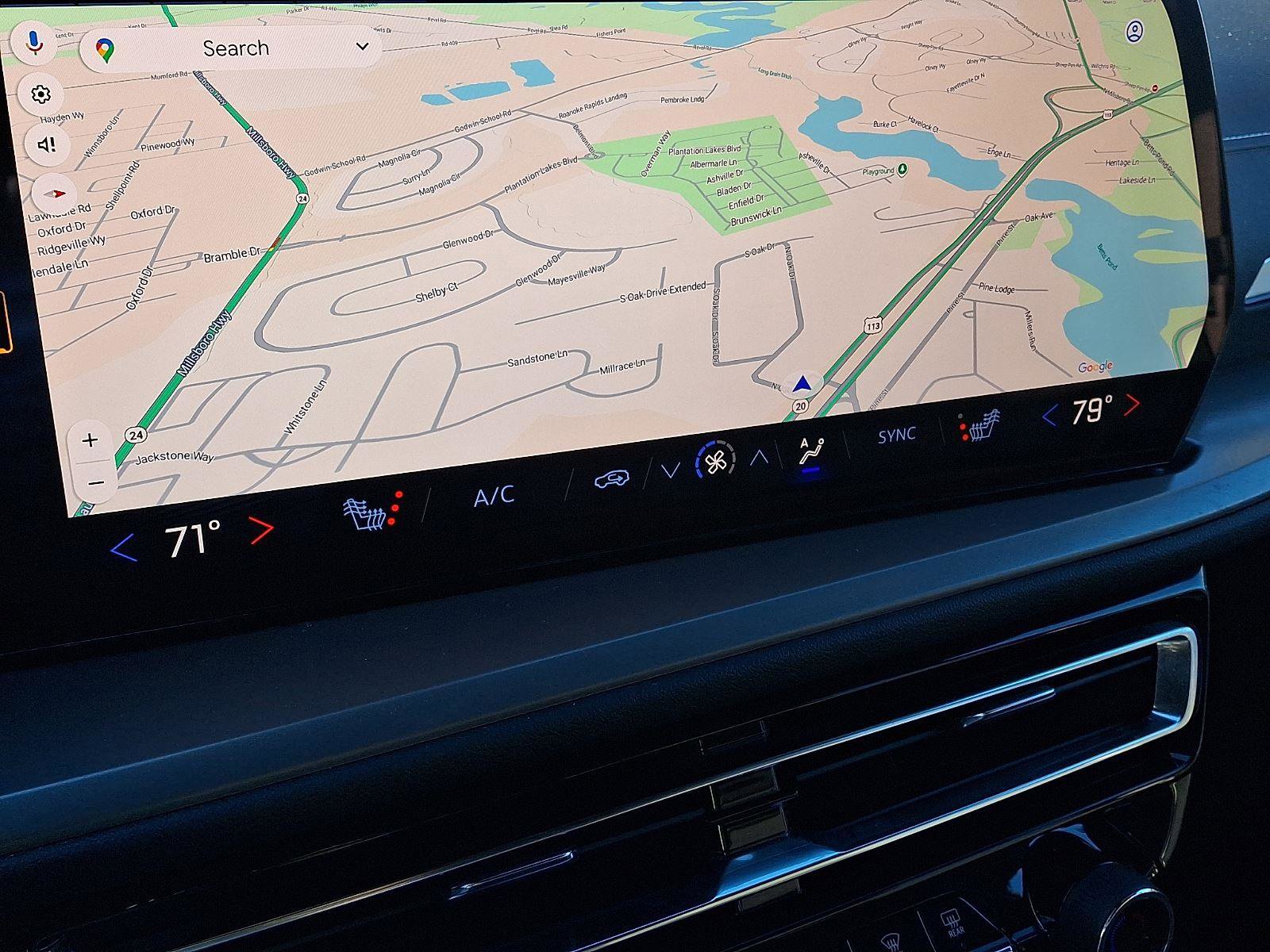 Used 2024 Chevrolet Traverse LT w/ LPO, Floor Liner Package image 17