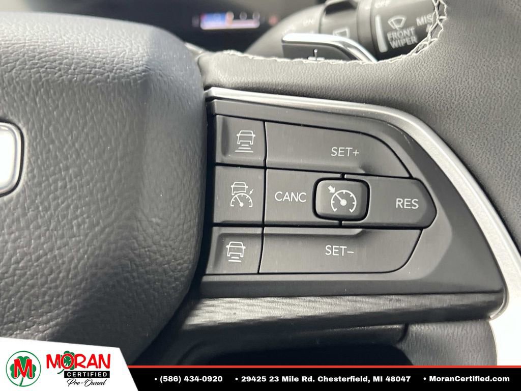 Used 2024 Jeep Grand Cherokee Altitude AWD/4WD image 24