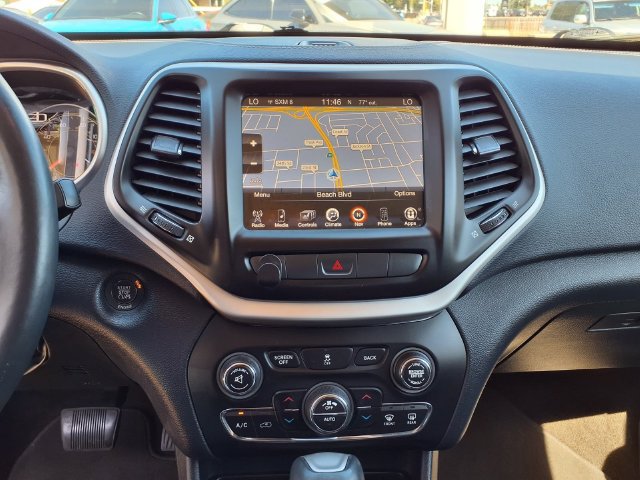 Used 2014 Jeep Cherokee Limited w/ Luxury Group FWD image 25