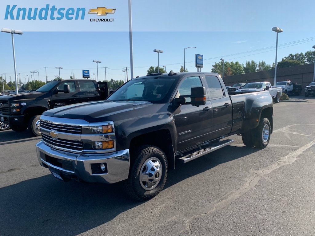 Used 2015 Chevrolet Silverado 3500 LT AWD/4WD image 3