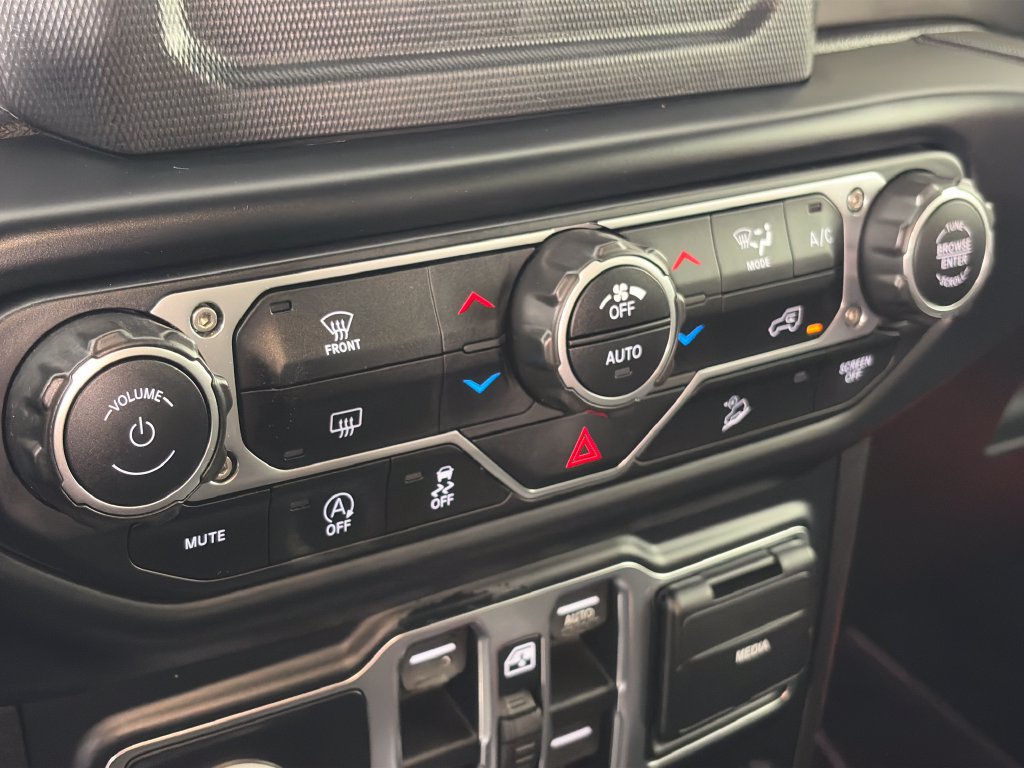 Used 2019 Jeep Wrangler Unlimited Sport S AWD/4WD image 21