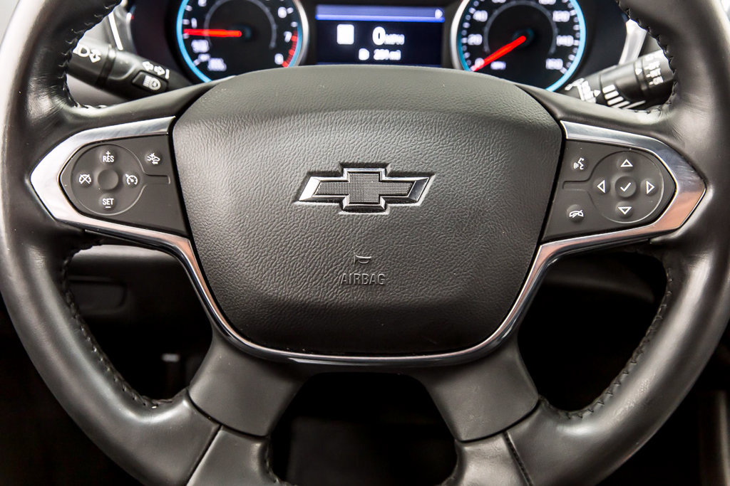 Used 2022 Chevrolet Traverse RS FWD image 26