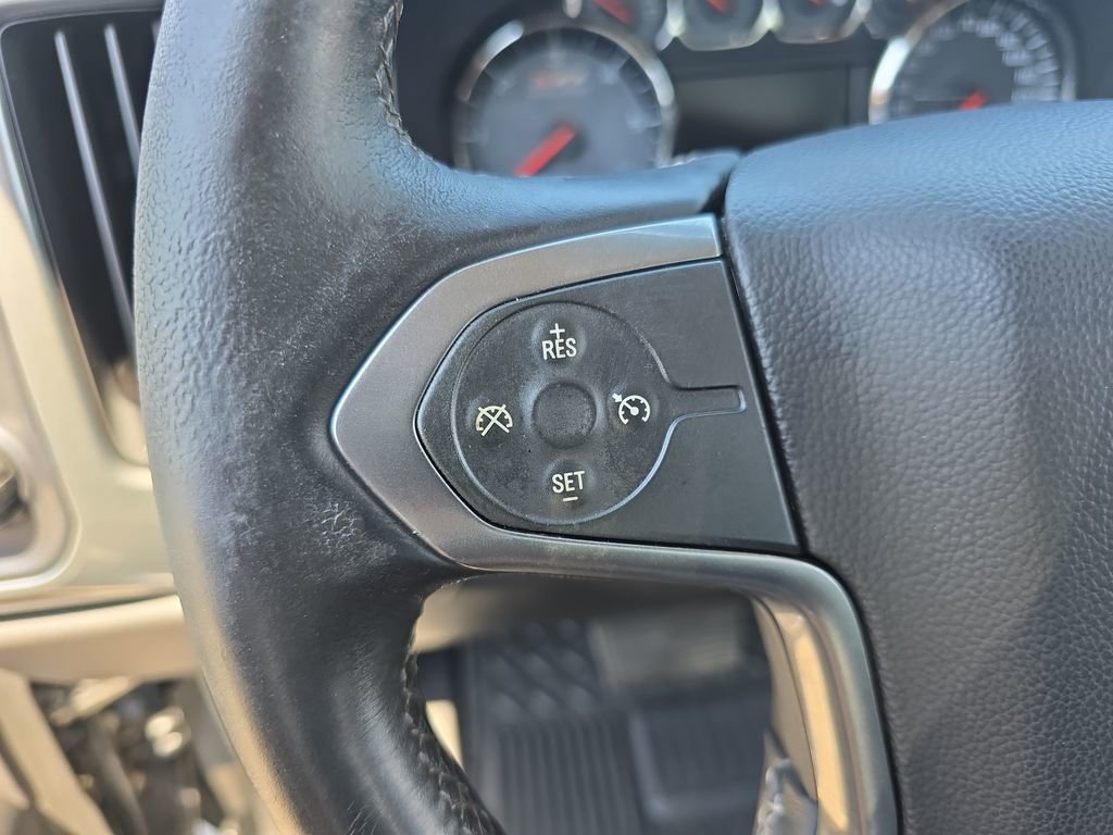 Used 2015 Chevrolet Silverado 2500 LT w/ LT Convenience Package image 16