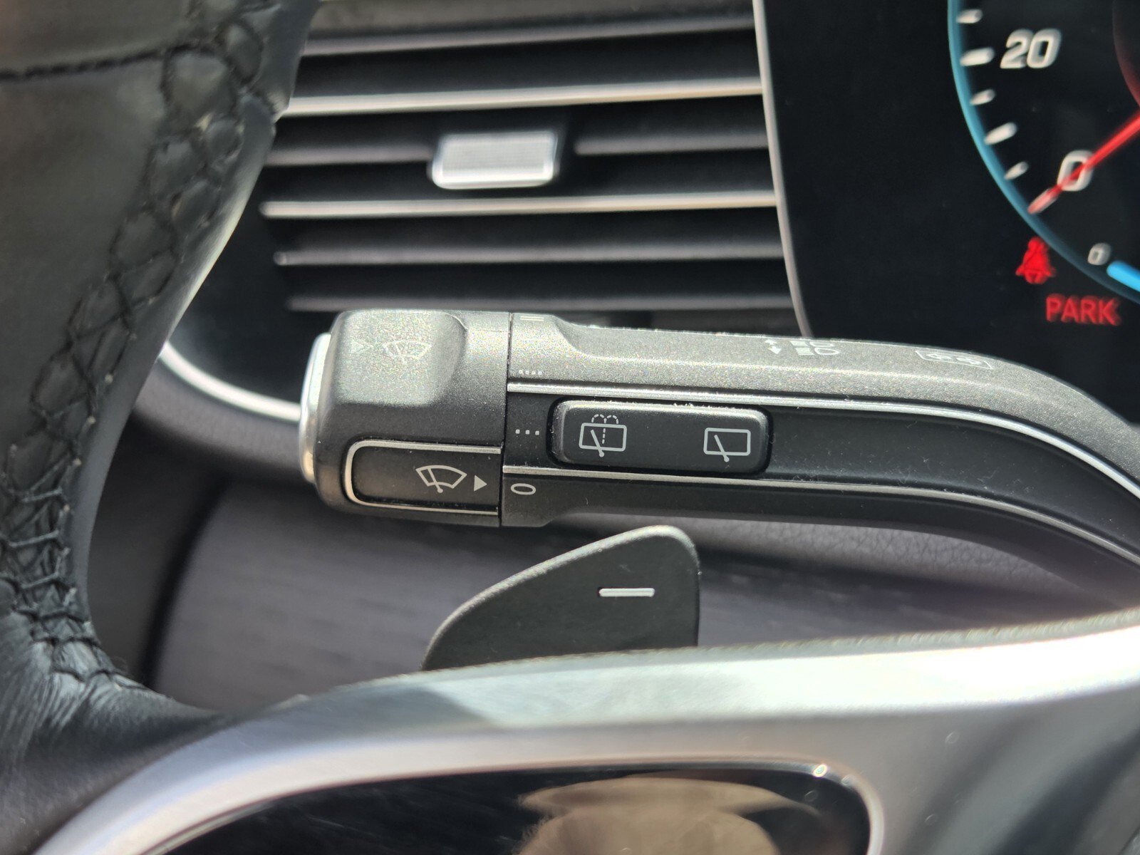 Used 2023 Mercedes-Benz GLE 350 image 31