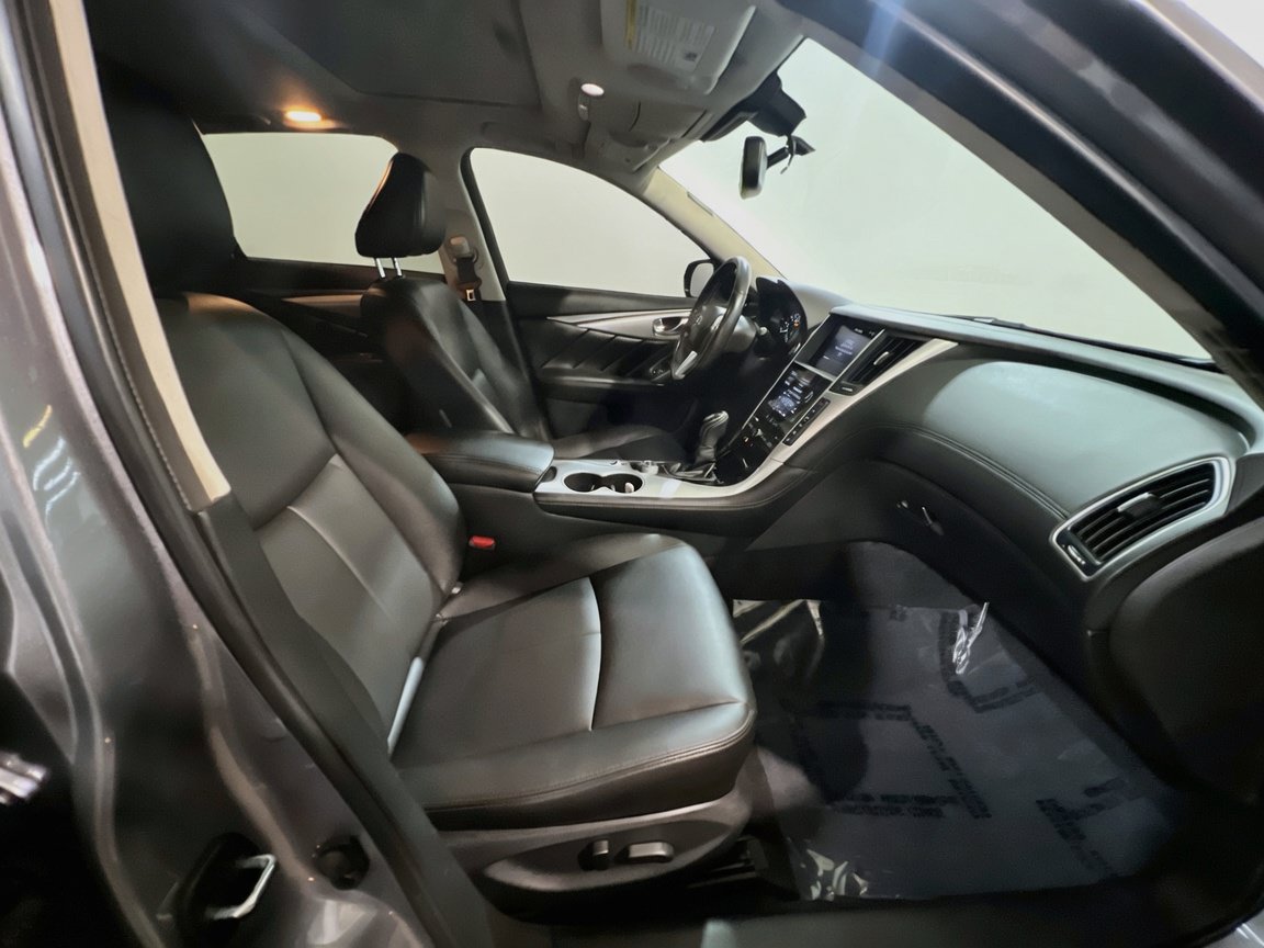 Used 2020 INFINITI Q50 Luxe RWD image 21