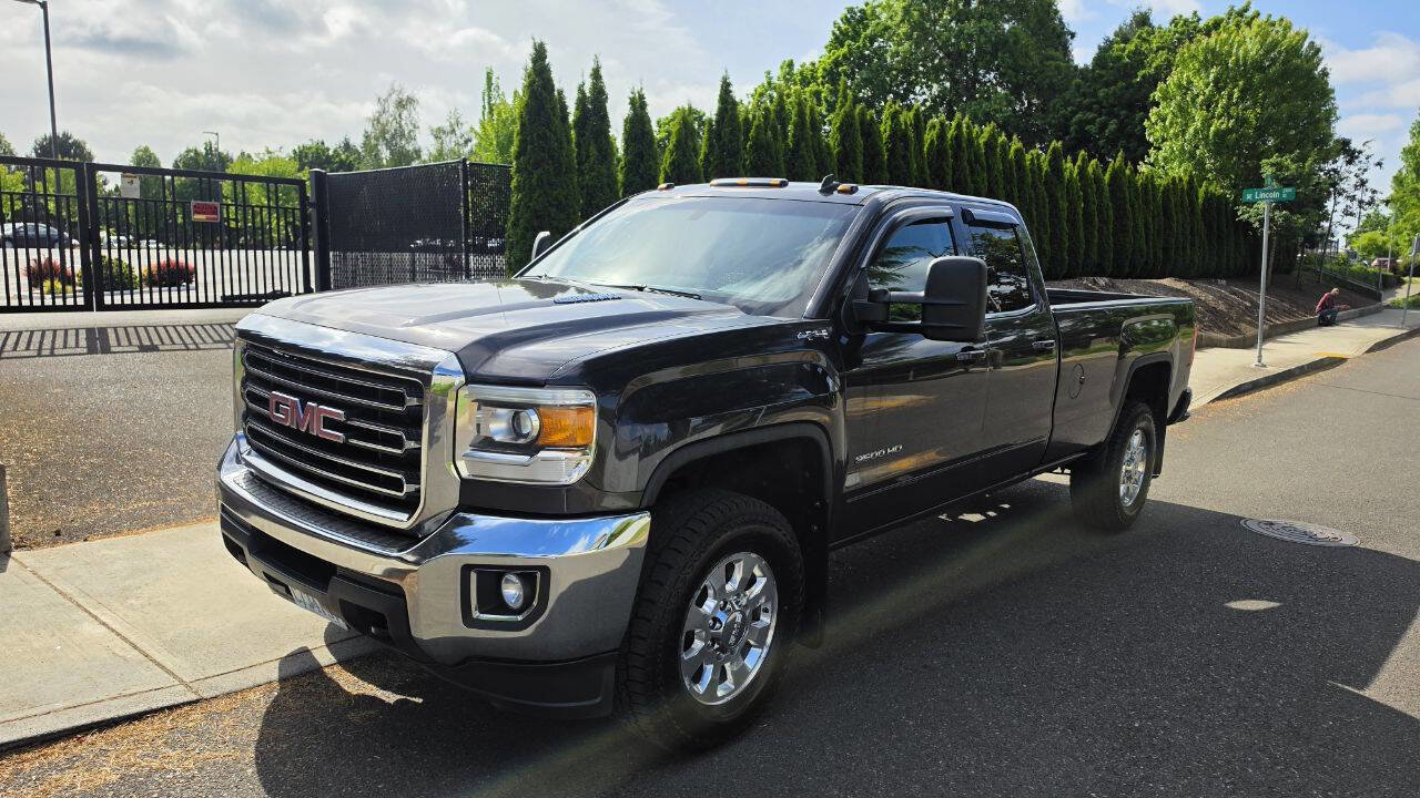 Used 2015 GMC Sierra 3500 SLE AWD/4WD image 3