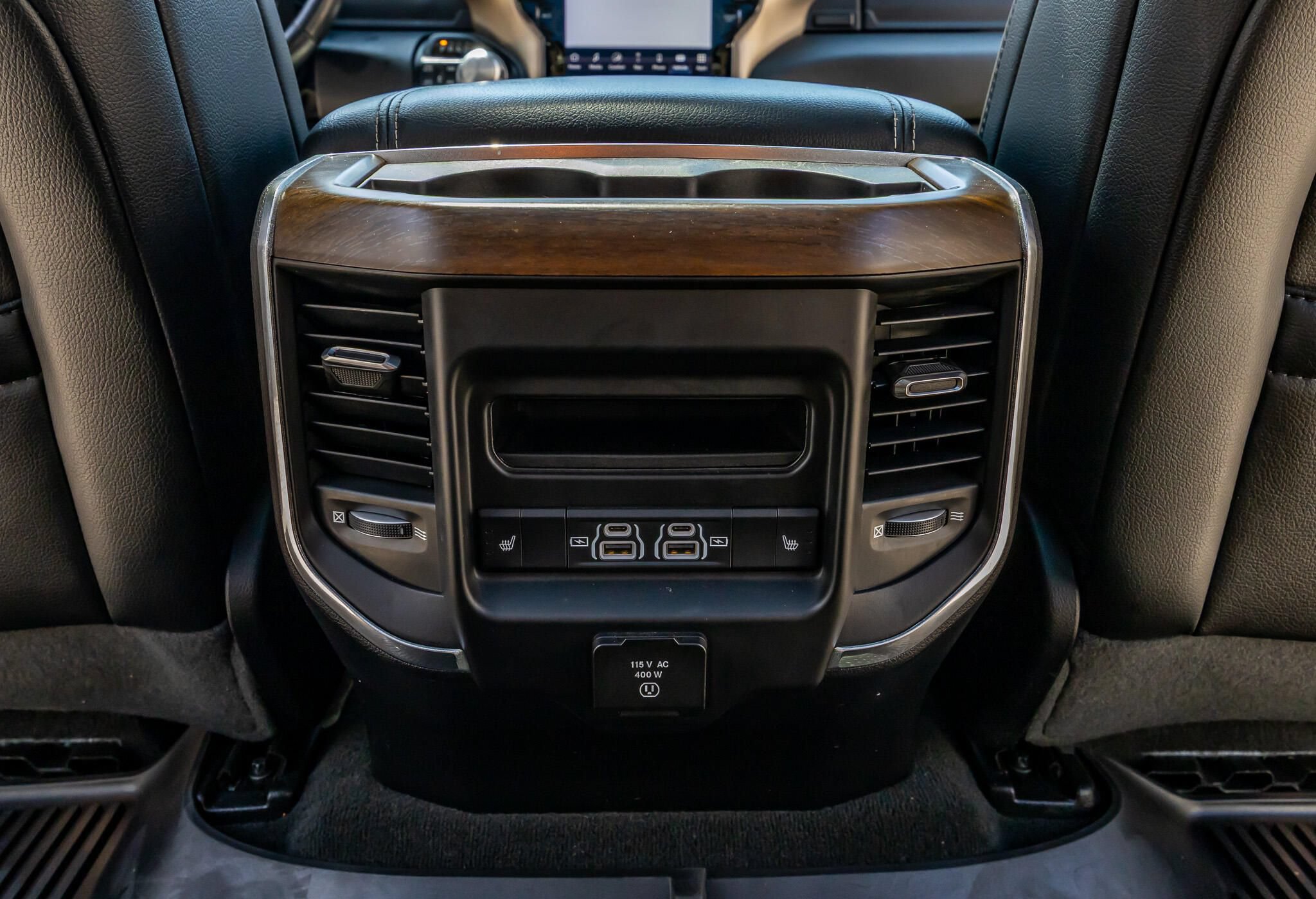 Used 2022 RAM 1500 Laramie AWD/4WD image 31