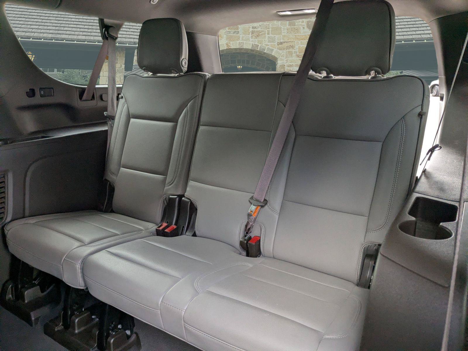 Used 2021 GMC Yukon XL SLT w/ Rear Media and Nav Package RWD image 19