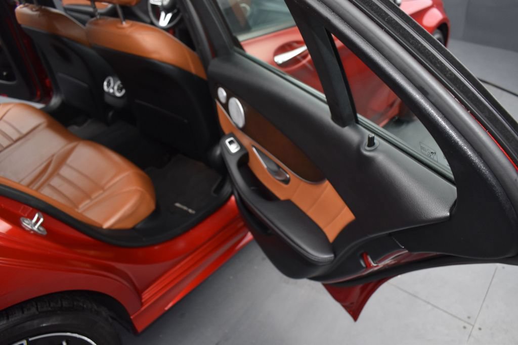 Used 2021 Mercedes-Benz C 300 4MATIC Sedan image 20