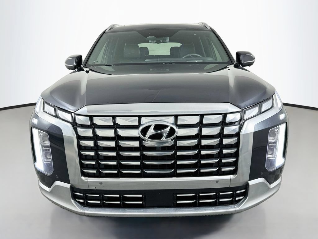Used 2024 Hyundai Palisade Calligraphy AWD/4WD image 2