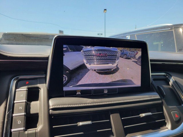 Used 2021 Chevrolet Tahoe Z71 image 17