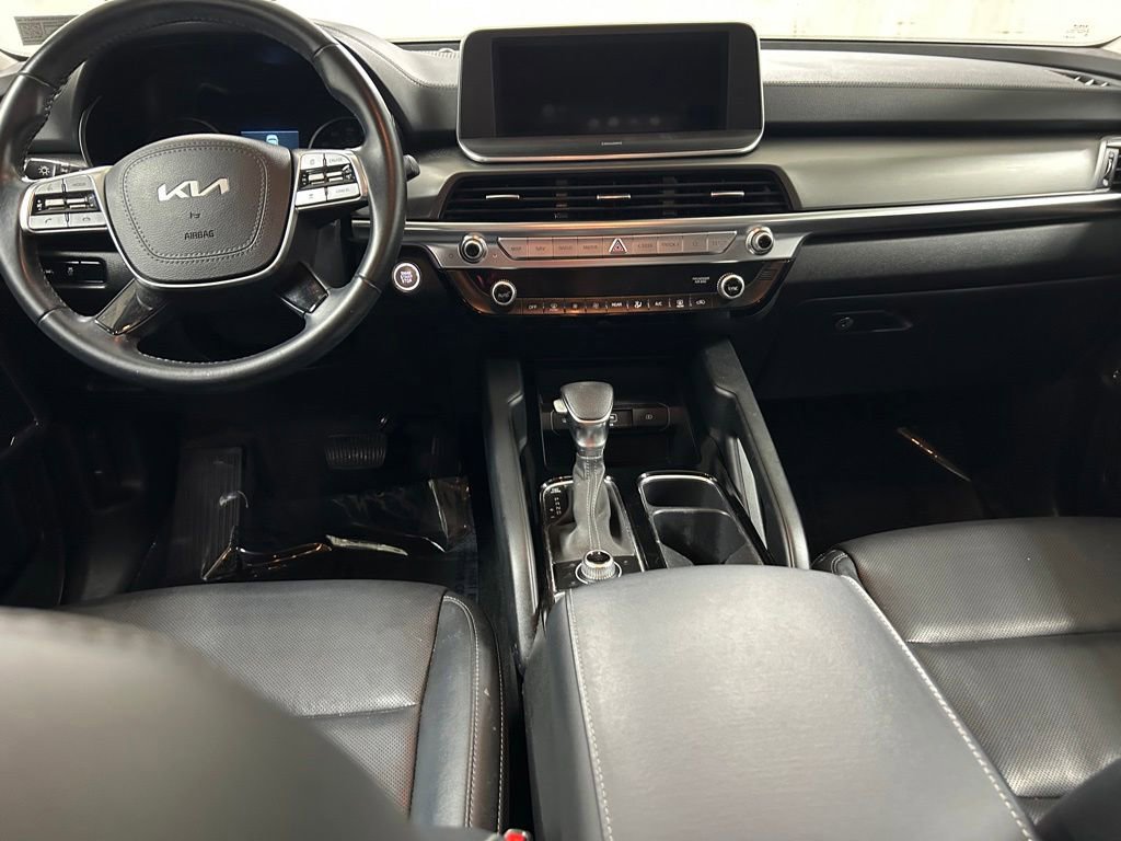 Used 2022 Kia Telluride LX AWD/4WD image 16