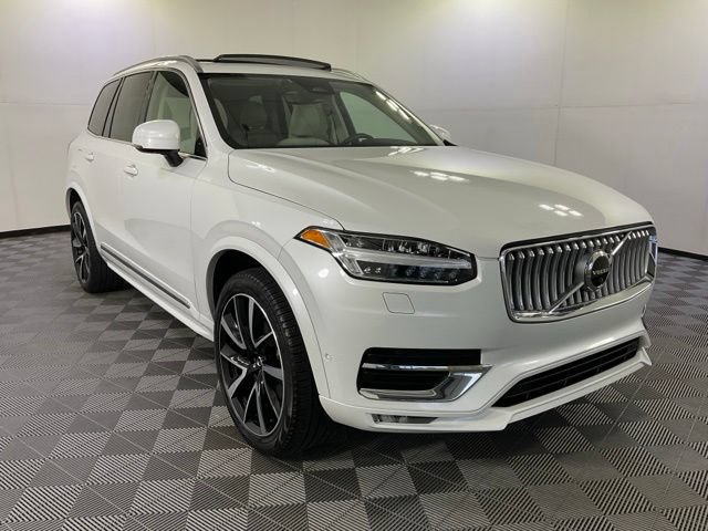 Certified 2023 Volvo XC90 B6 Plus w/ Protection Package Premier AWD/4WD image 3