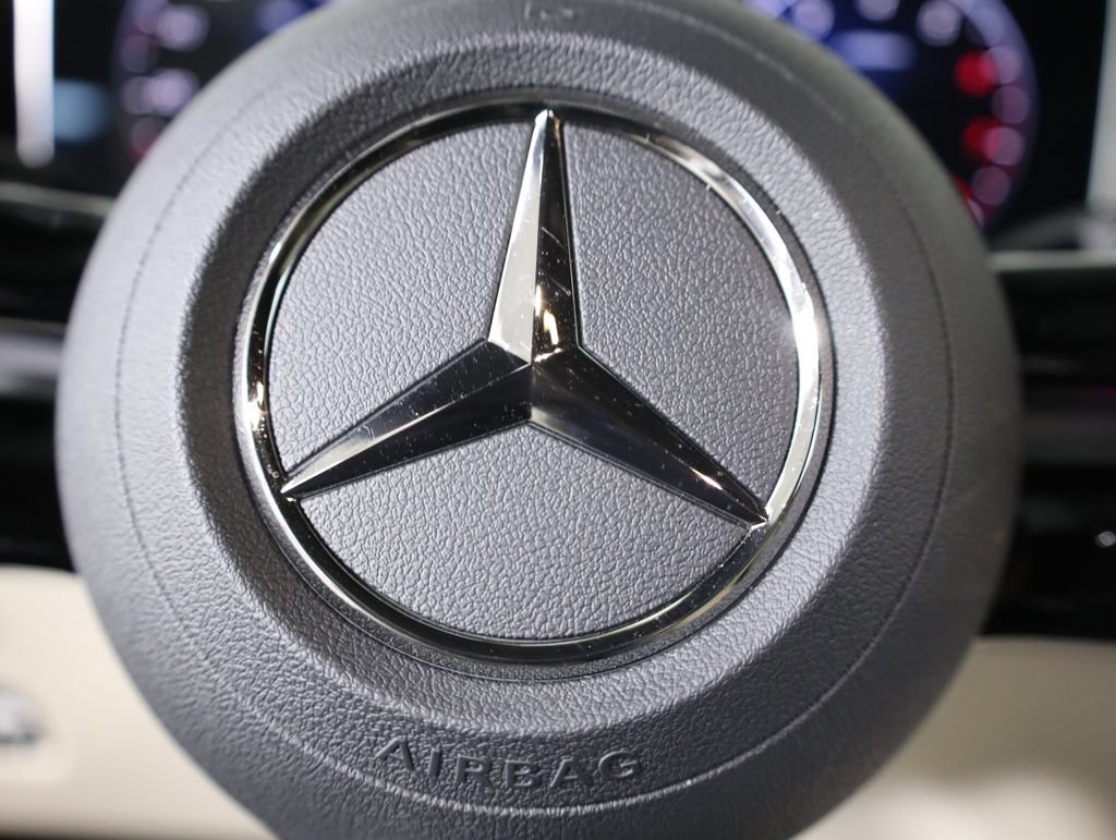 Certified 2026 Mercedes-Benz CLE 450 4MATIC Coupe image 14