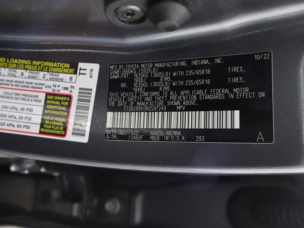 Used 2022 Toyota Highlander LE image 45