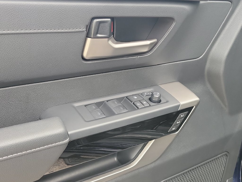 New 2026 Toyota Tundra Limited AWD/4WD image 20