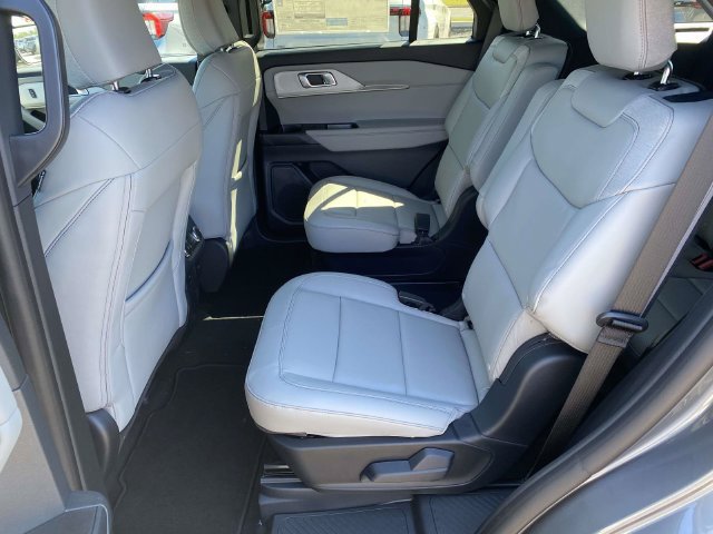 New 2027 Ford Explorer Active w/ Active Comfort Package AWD/4WD image 11