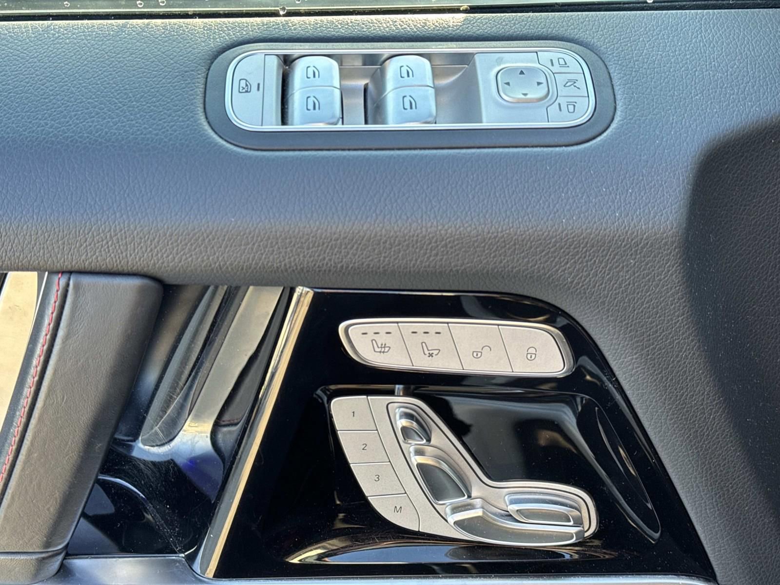 Used 2022 Mercedes-Benz G 550 G 550 image 20