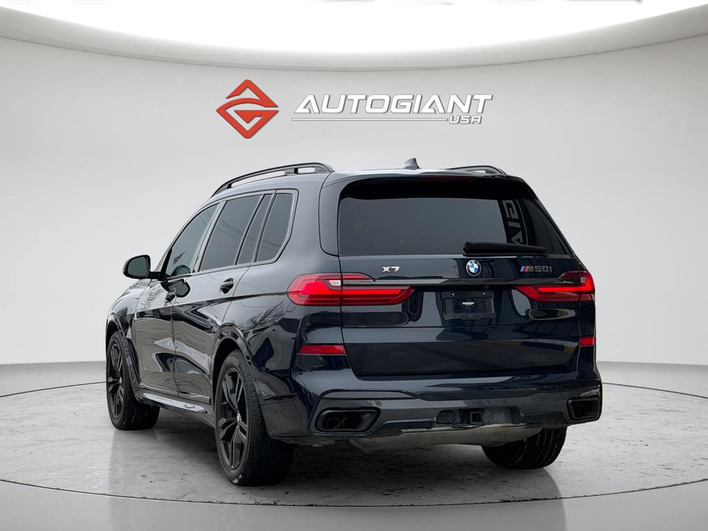 Used 2022 BMW X7 M50i AWD/4WD image 9