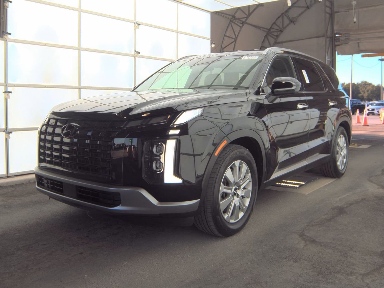 Used 2024 Hyundai Palisade SEL image 1