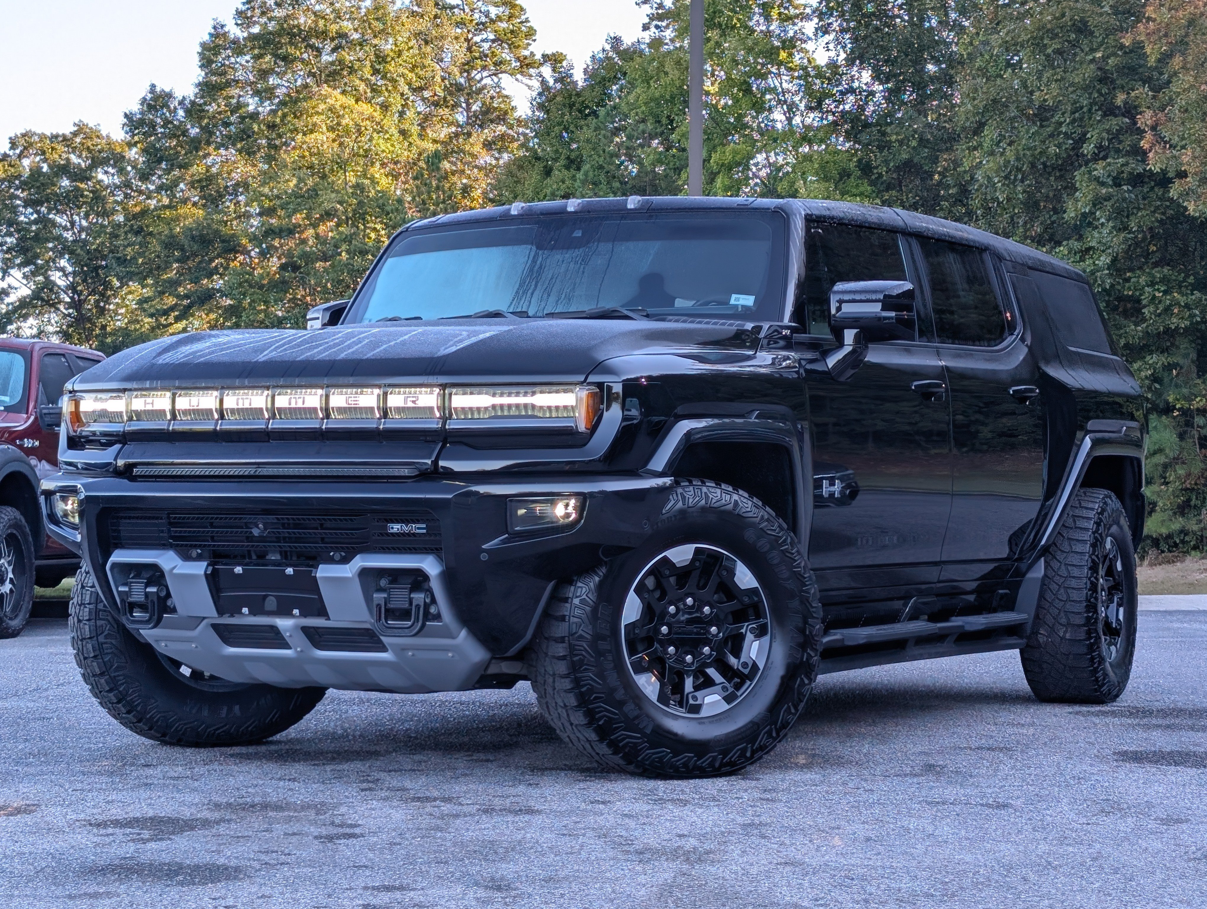 Used 2024 GMC Hummer EV 2X w/ Extreme Off-Road Package AWD/4WD image 4