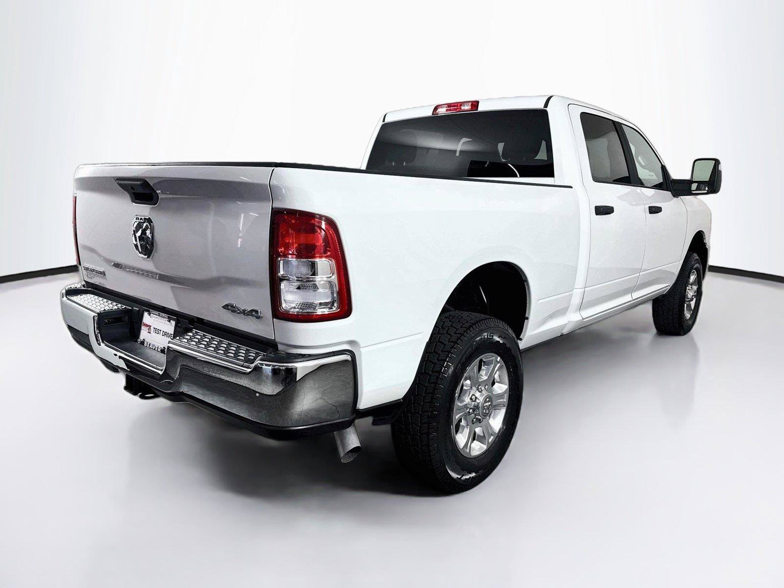 Used 2024 RAM 2500 Big Horn AWD/4WD image 2
