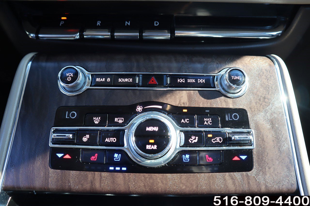 Used 2020 Lincoln Aviator Reserve w/ Equipment Group 202A image 28