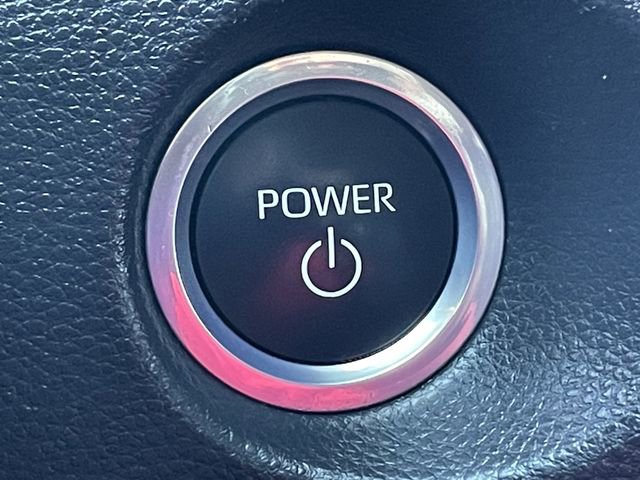 Used 2023 Toyota Corolla Cross XSE w/ Convenience Package image 21