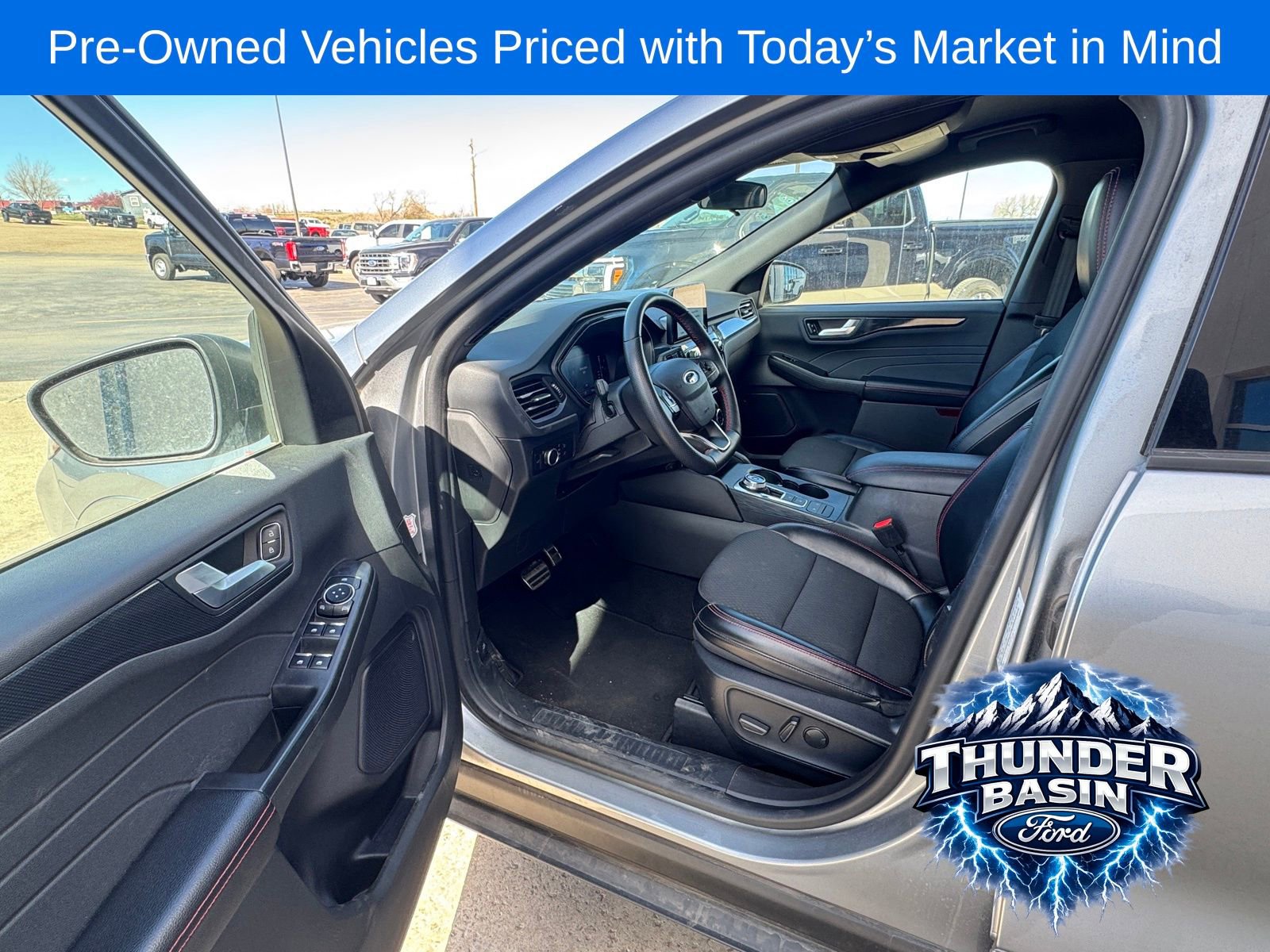 Used 2024 Ford Escape ST-Line image 12