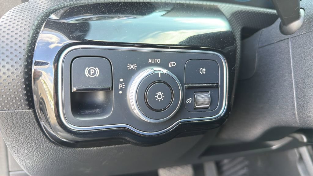 Used 2021 Mercedes-Benz A 220 w/ Premium Package image 23