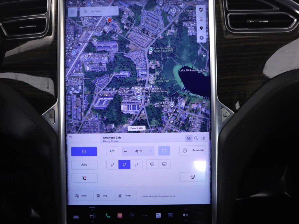 Used 2015 Tesla Model S 70D AWD/4WD image 18