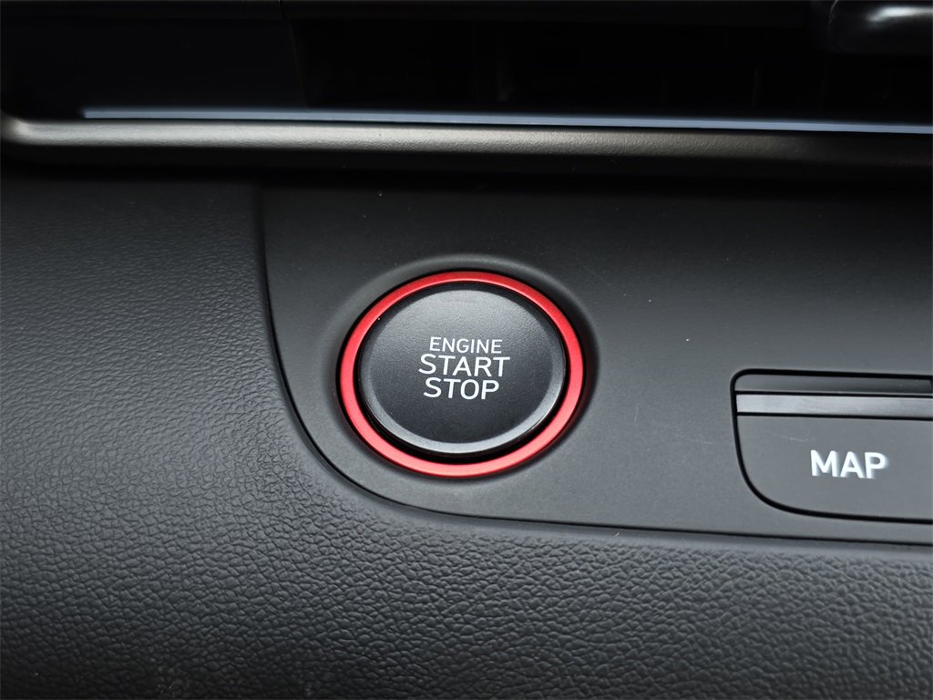 New 2025 Hyundai Elantra N Line image 28