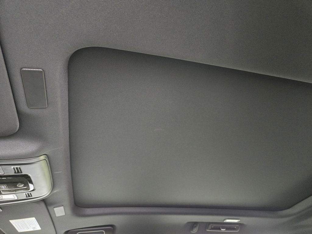 New 2026 Chevrolet Suburban Premier w/ Sun And Tow Package image 29