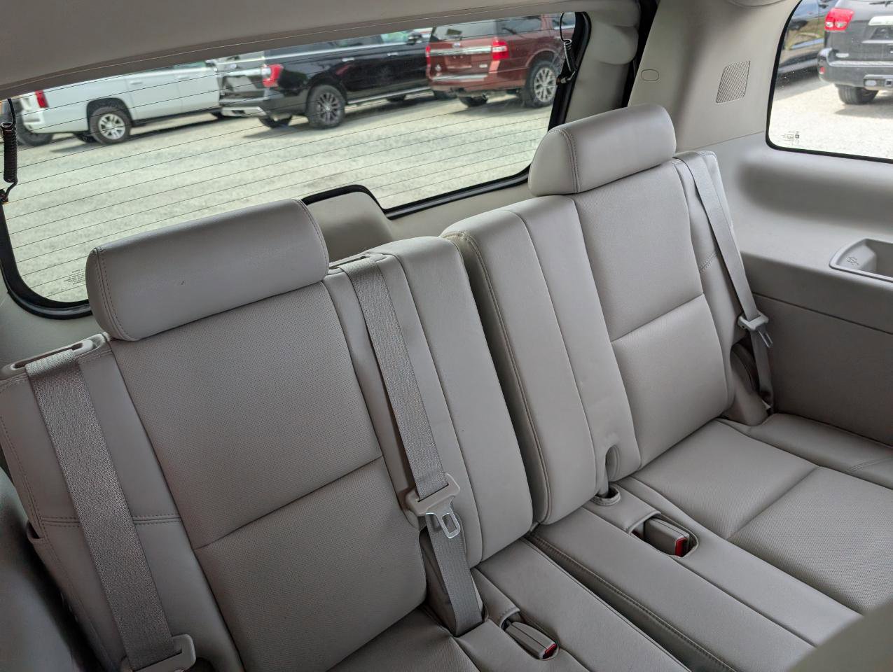 Used 2013 Chevrolet Tahoe LTZ image 23