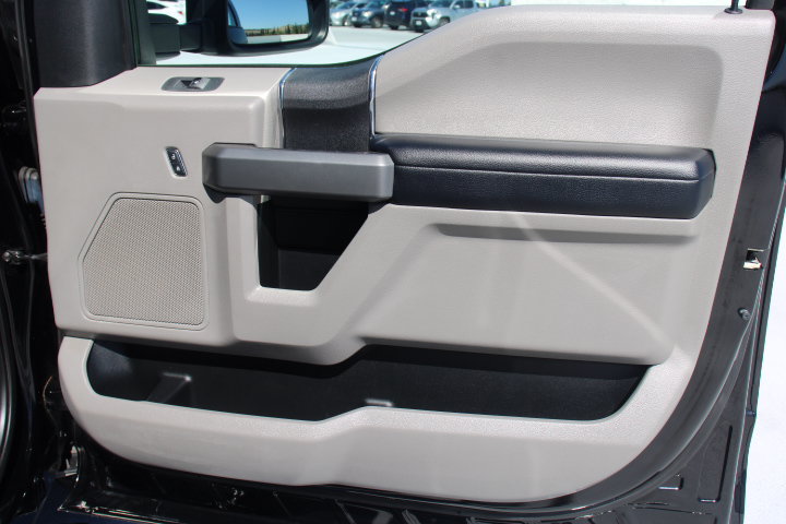 Used 2017 Ford F250 XLT w/ XLT Value Package RWD image 20