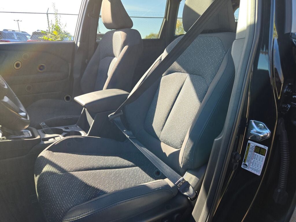 Certified 2025 Subaru Forester Premium AWD/4WD image 27