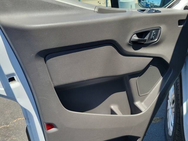 Certified 2022 Ford Transit 350 XLT RWD image 17