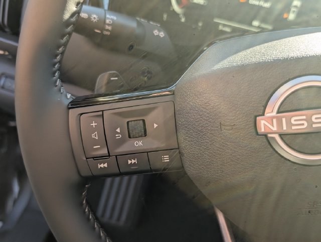 New 2026 Nissan Pathfinder Platinum AWD/4WD image 16