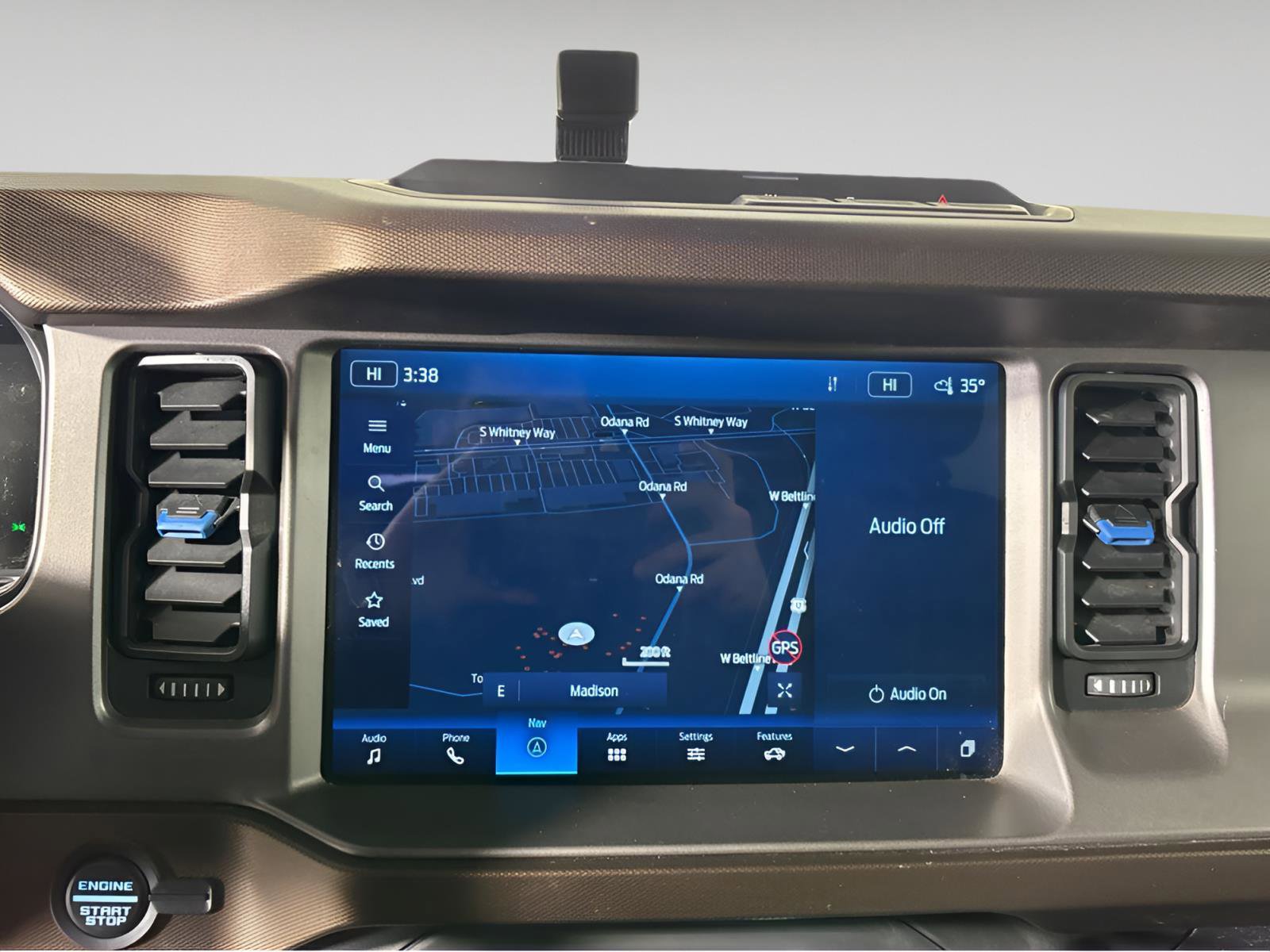 Used 2022 Ford Bronco Outer Banks image 6